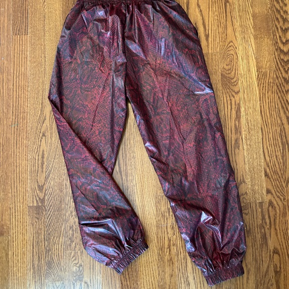 Nike Python Pant - Picture 6 of 6